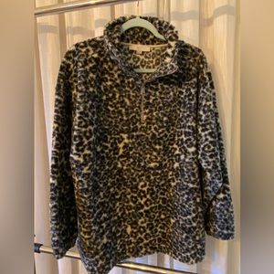 Comfy Leopard fleece Loft